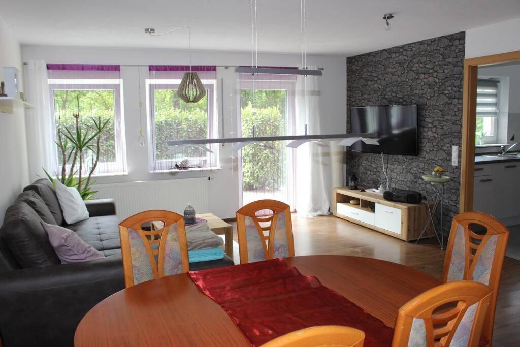 Ferienwohnung Dawie Öhringen Buitenkant foto
